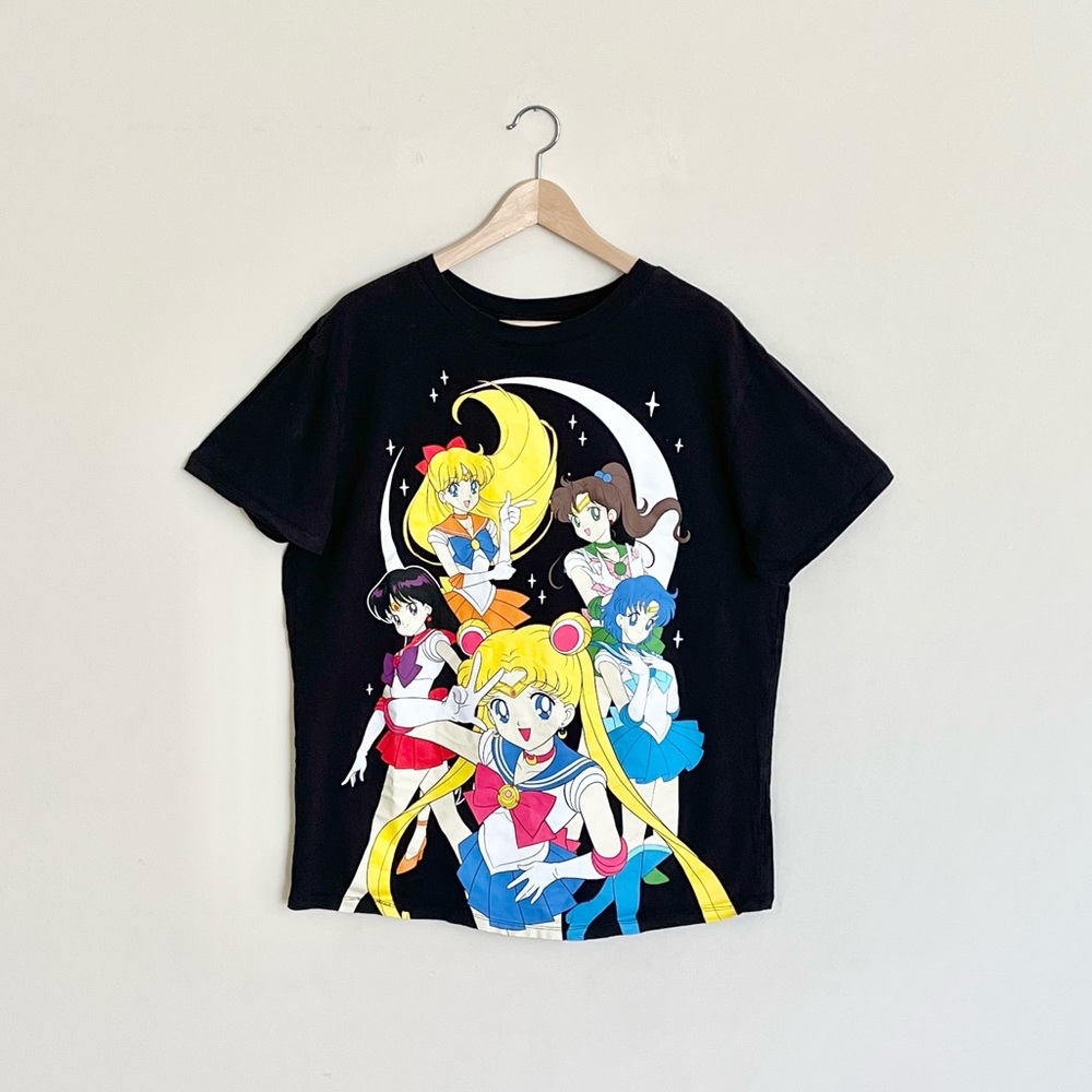 Sailor Moon All Over Guardians Group Print Boyfriend Fit Black T Shirt Womens 2X